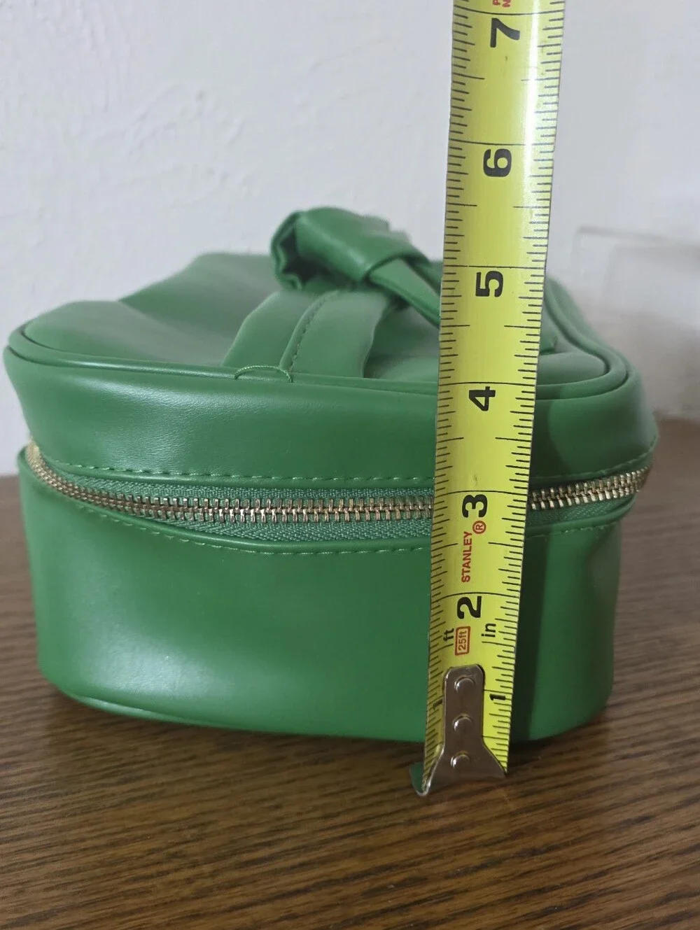 Hard Candy x Girl Scouts Mint Condition Green Faux Leather Zipper Makeup Bag 10